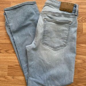 American Eagle Boot Cut Jeans